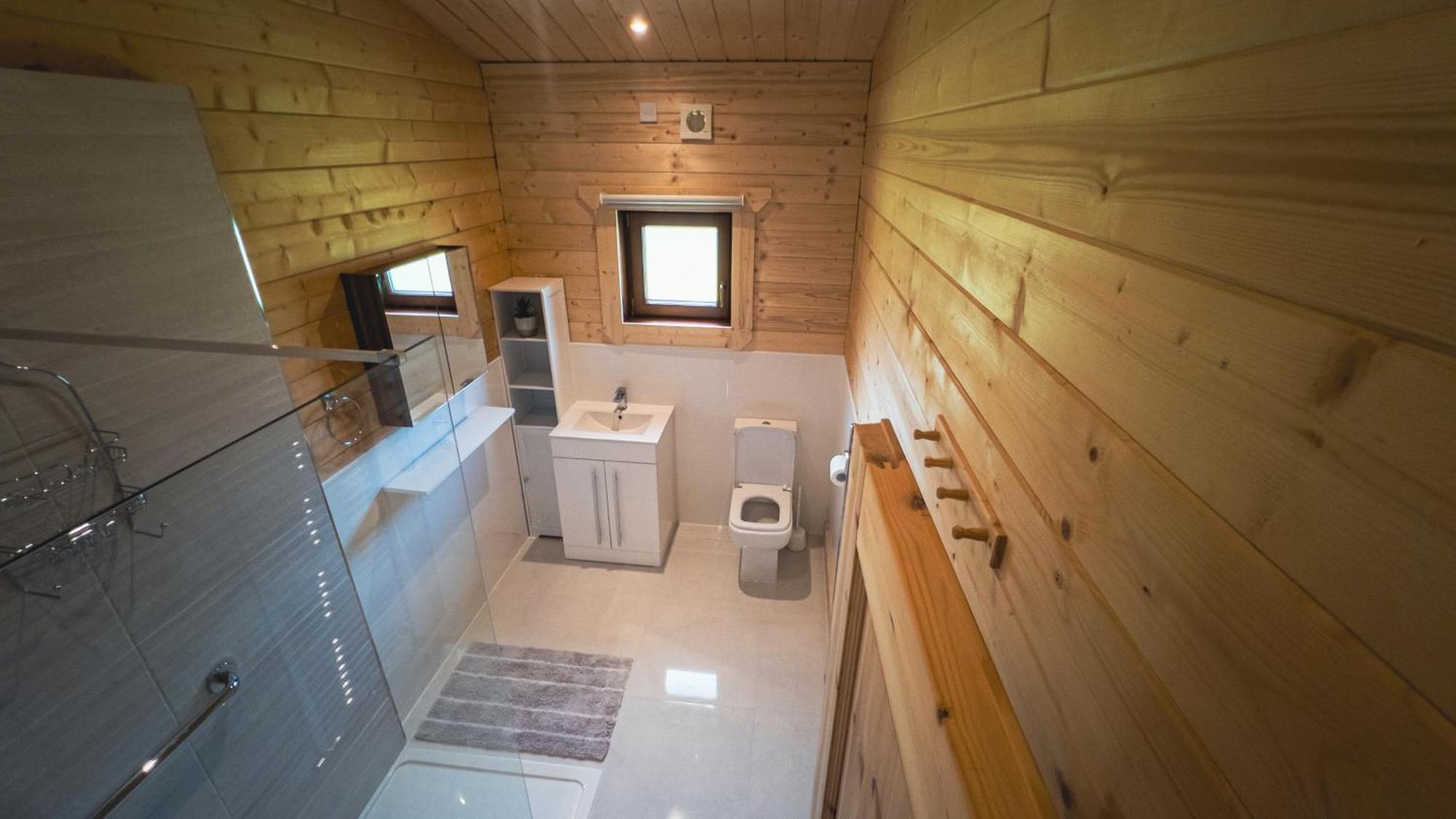 Sundance Lodge, Fantastic New Cabin With Hot Tub - Sleeps 6 - Largest In Felmoor Park モーペス 部屋 写真